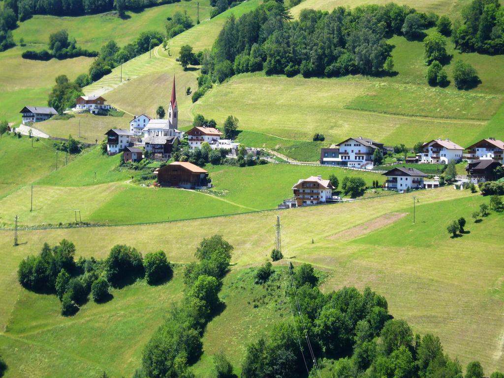 Haus Tasser San Lorenzo di Sebato Eksteriør billede